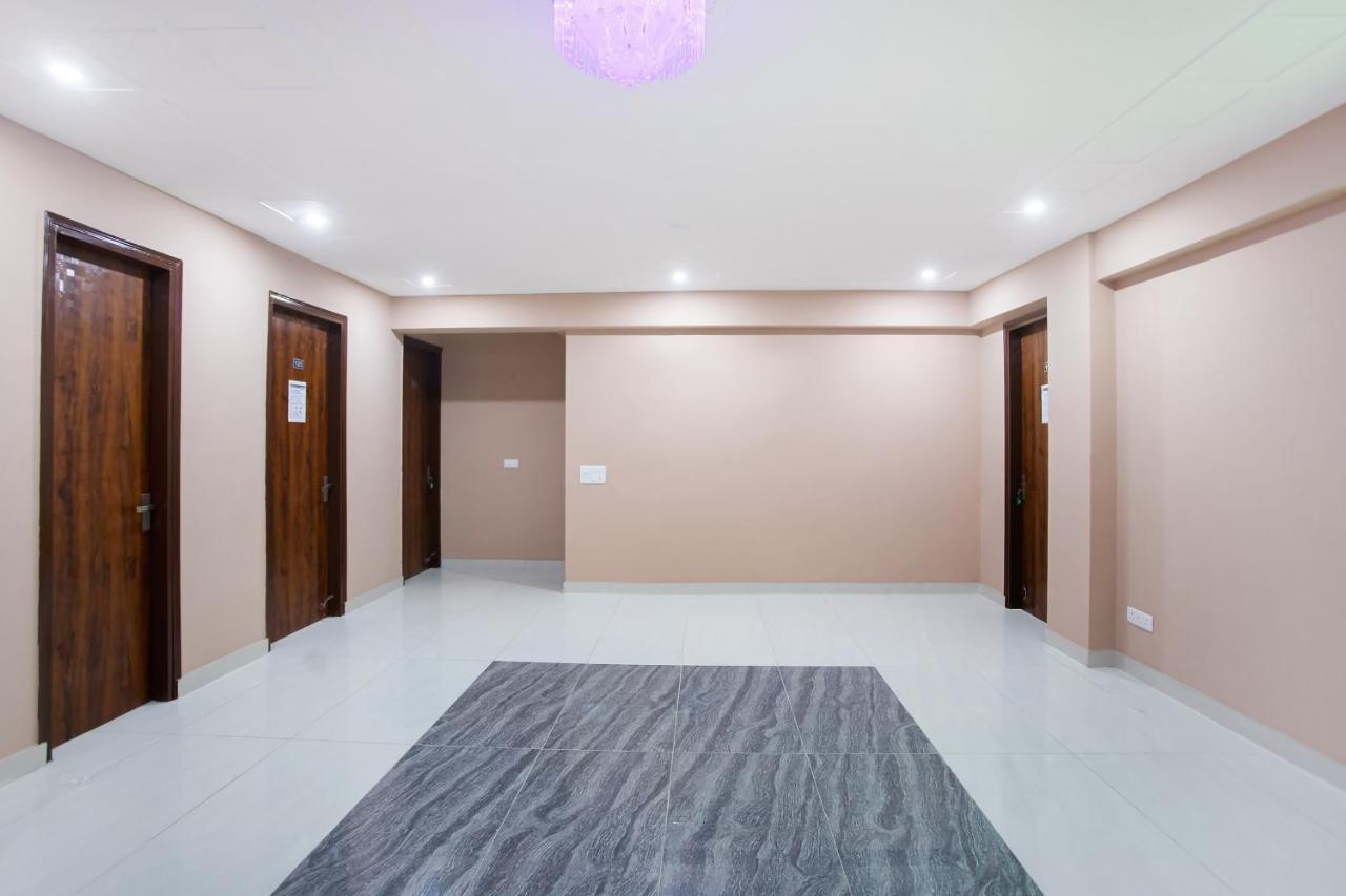 מלון גורגאון Capital O Harish Residency מראה חיצוני תמונה